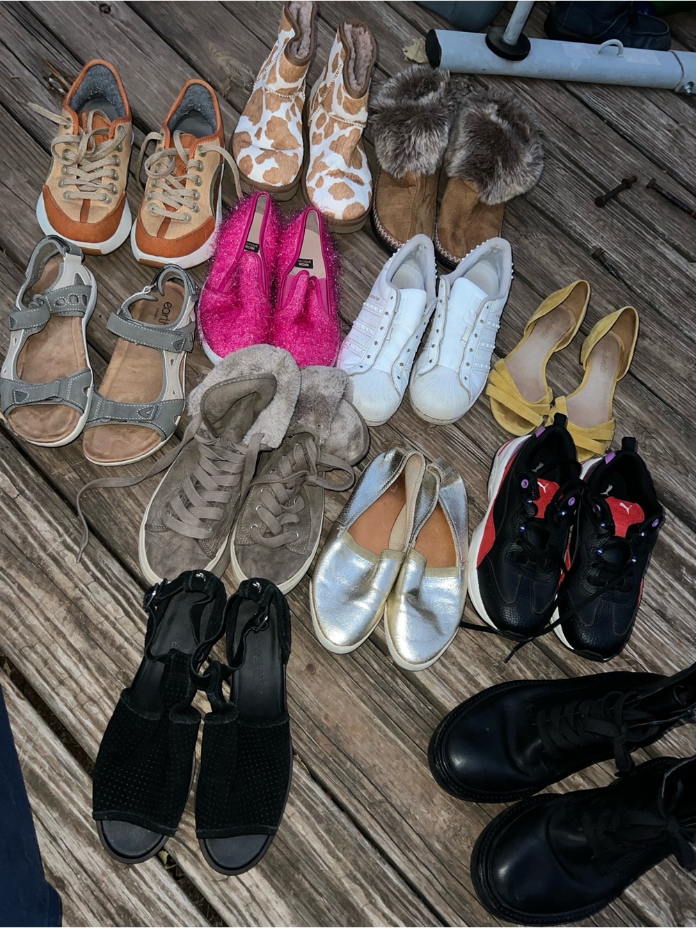 Woman shoe bundle size 7-7.5 (read description)